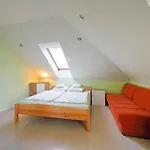 Elisabeta 02 By Interhome